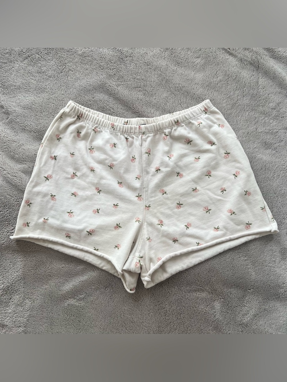 Brandy Melville White Rose Floral Shorts